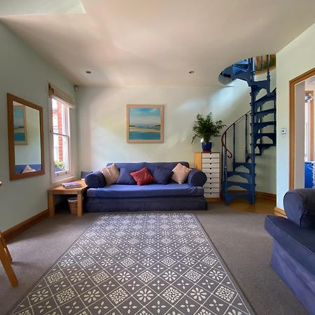 8 Ravenscourt Gardens Apartman London Kültér fotó